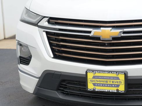 Certified 2023 Chevrolet Traverse High Country AWD/4WD image 9