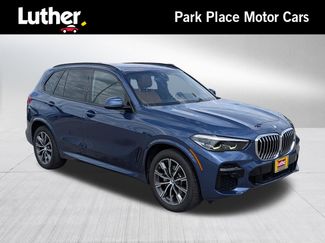 Used 2022 BMW X5 xDrive40i w/ M Sport Package AWD/4WD video 1