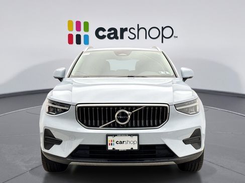 Used 2025 Volvo XC40 B5 Core AWD/4WD image 8
