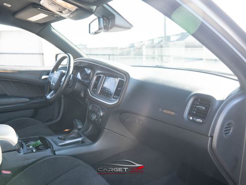 Used 2022 Dodge Charger Scat Pack RWD image 15