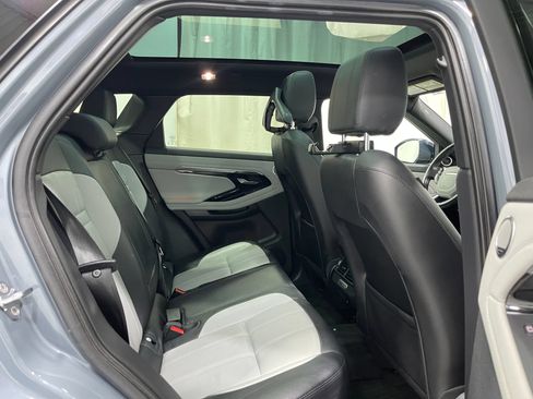 Used 2020 Land Rover Range Rover Evoque First Edition AWD/4WD image 31