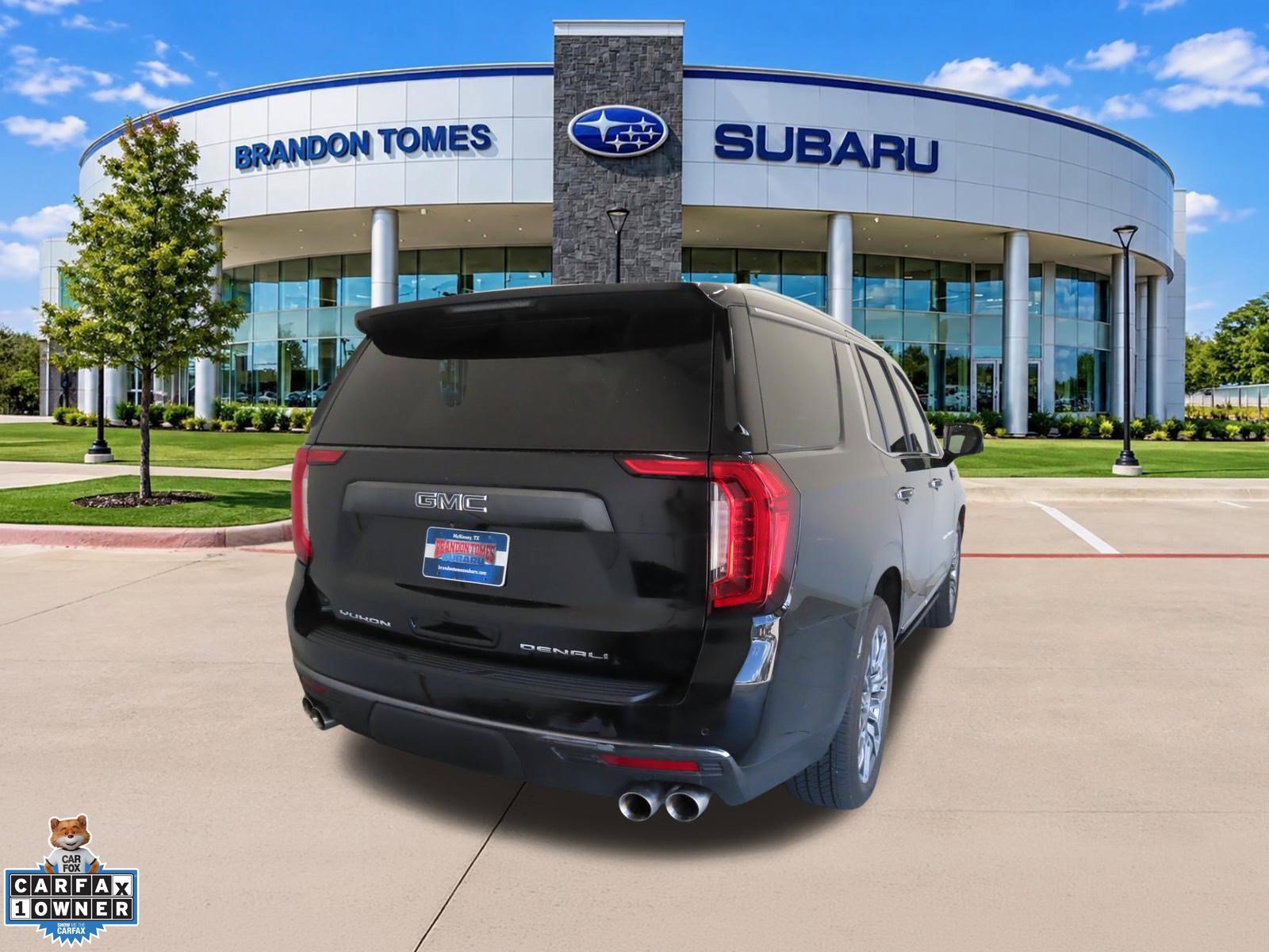 Used 2024 GMC Yukon Denali Ultimate AWD/4WD image 3