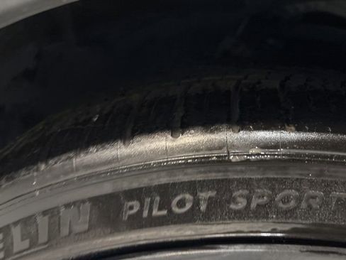 Used 2023 Tesla Model Y Performance image 35