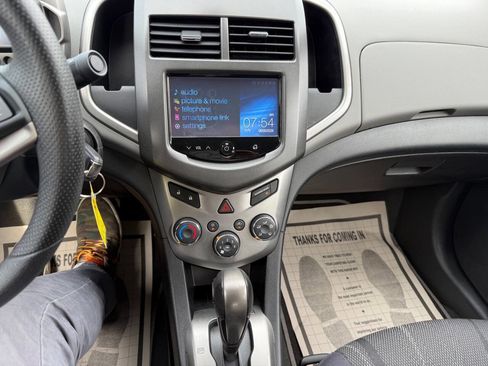 Used 2015 Chevrolet Sonic LT FWD image 21
