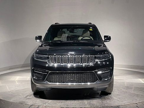 Used 2023 Jeep Grand Cherokee Limited AWD/4WD image 9