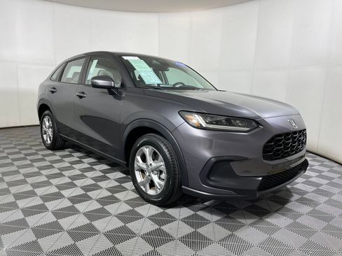 Certified 2023 Honda HR-V LX image 6