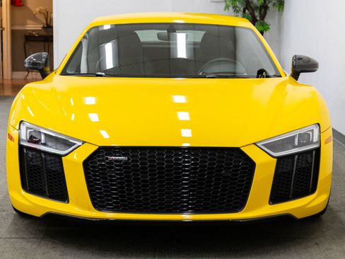 Used 2018 Audi R8 V10 plus AWD/4WD image 10