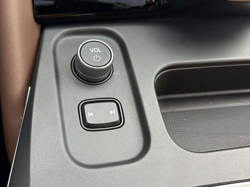 Used 2025 Acura MDX w/Technology Package image 24