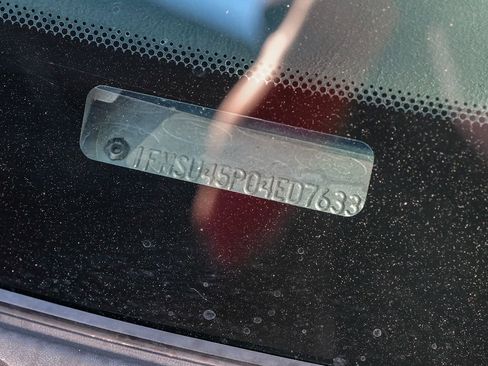 Used 2004 Ford Excursion Eddie Bauer image 56