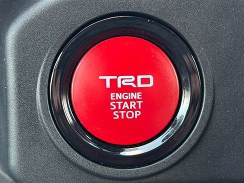 Certified 2025 Toyota Tacoma TRD Sport AWD/4WD image 36