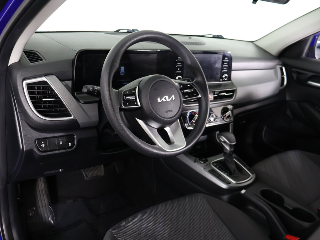 Used 2024 Kia Seltos LX AWD/4WD image 24
