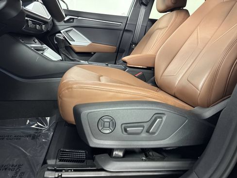 Used 2022 Audi Q3 2.0T Premium Plus w/ Premium Plus Package AWD/4WD image 20