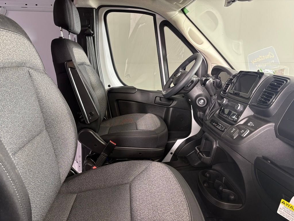 New 2026 RAM ProMaster 2500 FWD image 15