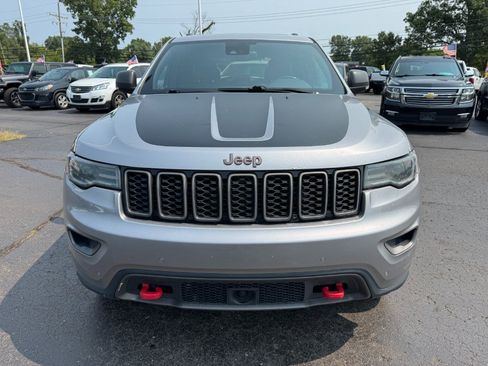 Used 2017 Jeep Grand Cherokee Trailhawk w/ Trailhawk Luxury Group AWD/4WD image 8