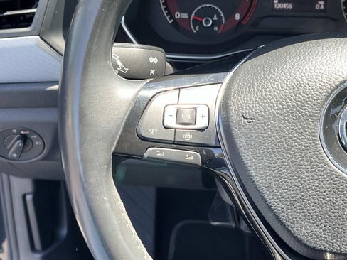 Used 2019 Volkswagen Jetta SE FWD image 28