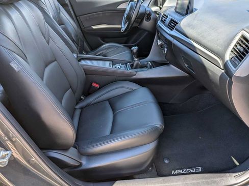 Used 2017 MAZDA MAZDA3 Touring FWD image 20