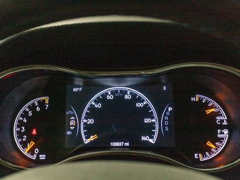 Used 2015 Jeep Grand Cherokee Limited image 23