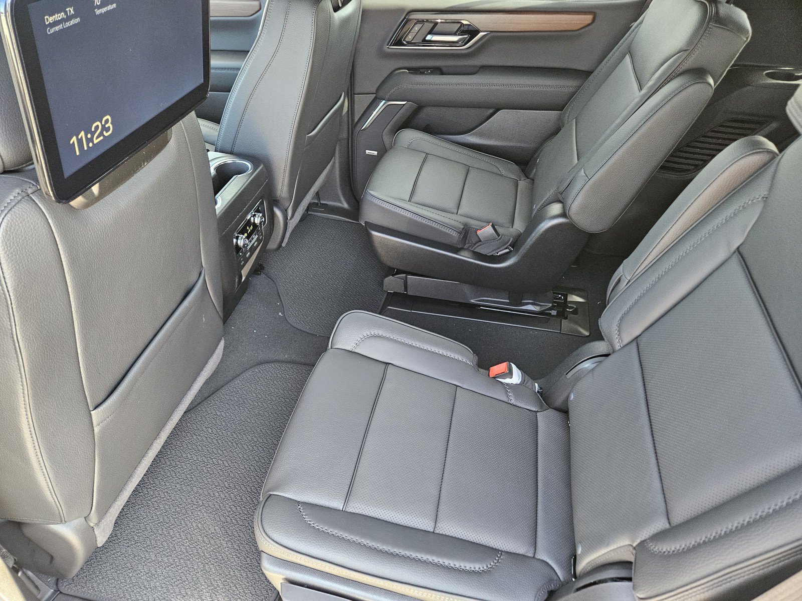 New 2027 GMC Yukon Denali w/ Denali Reserve Package AWD/4WD image 20