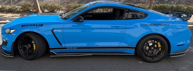 Used 2017 Ford Mustang Shelby GT350 w/ Electronics Package RWD image 13