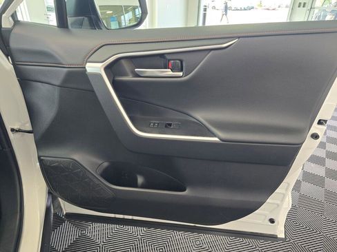 Used 2024 Toyota RAV4 Adventure image 43