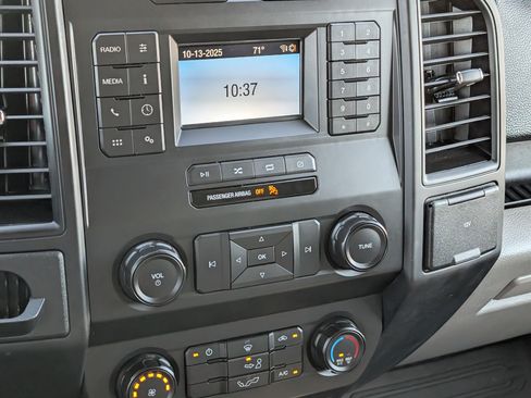 Used 2019 Ford F150 XL w/ Equipment Group 101A Mid image 19