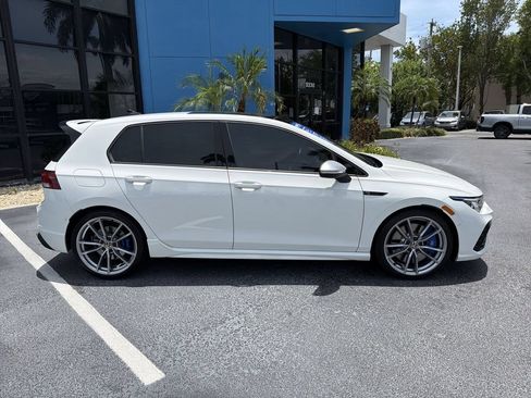 Used 2024 Volkswagen Golf R AWD/4WD image 9
