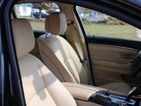 Used 2011 BMW 535i Sedan image 43
