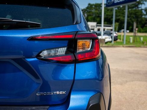 Certified 2025 Subaru Crosstrek 2.5i Premium AWD/4WD image 33
