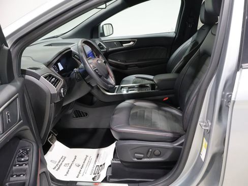 Used 2024 Ford Edge ST-Line AWD/4WD image 11