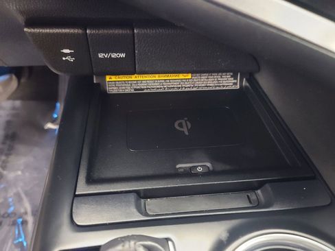 Used 2018 Toyota Camry XSE image 32