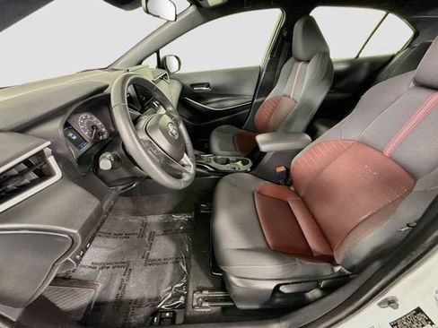 Certified 2025 Toyota Corolla SE FWD image 21