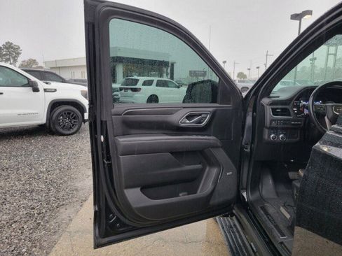 Used 2021 GMC Yukon XL AT4 w/ AT4 Premium Package image 13