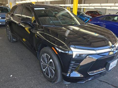 Used 2024 Chevrolet Blazer EV RS image 2