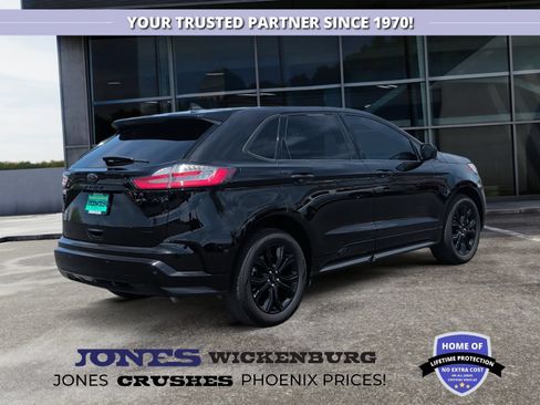 Used 2024 Ford Edge SE w/ Black Appearance Package AWD/4WD image 5