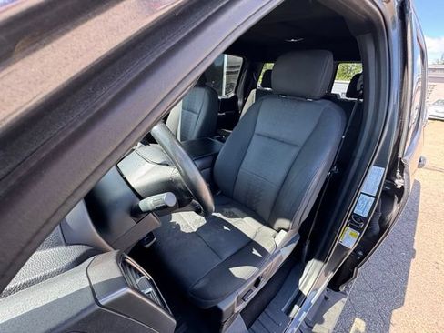 Used 2020 Ford F150 XLT w/ Equipment Group 302A Luxury AWD/4WD image 9