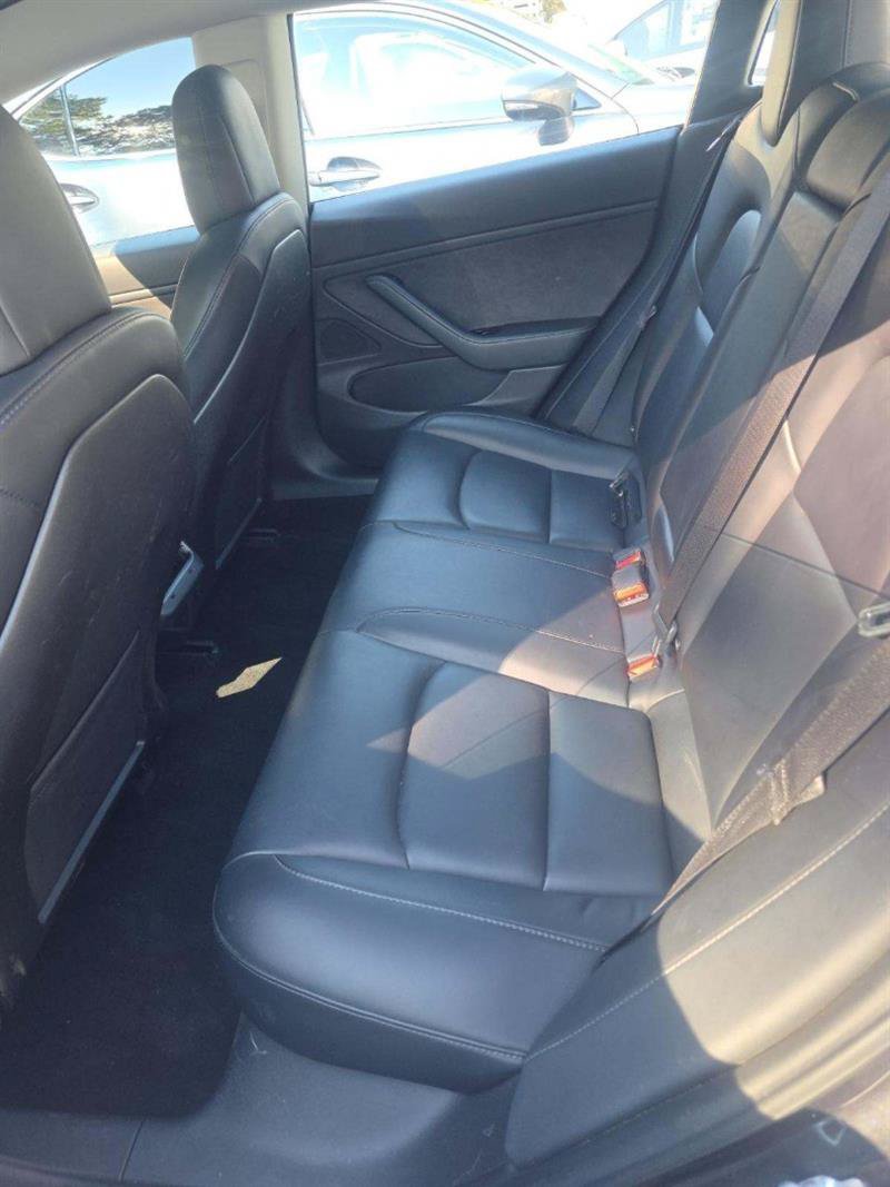 Used 2018 Tesla Model 3 Long Range AWD/4WD image 7