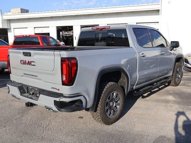 Used 2024 GMC Sierra 1500 AT4 w/ Technology Package AWD/4WD image 7