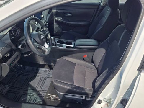 Used 2024 Nissan Sentra SV FWD image 21