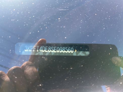 Used 2025 Kia K4 LXS image 30