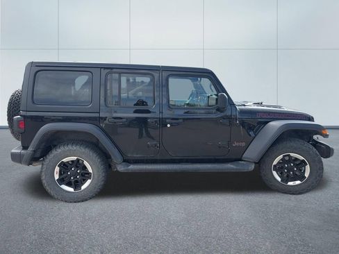 Used 2021 Jeep Wrangler Unlimited Rubicon AWD/4WD image 2