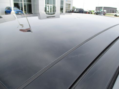Used 2023 Lincoln Corsair AWD w/ Equipment Group 101A image 10