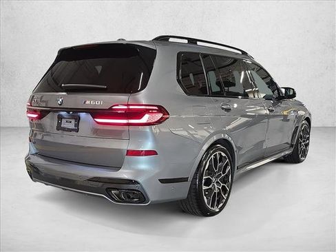 Used 2026 BMW X7 M60i image 5