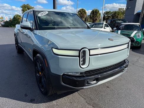 Used 2022 Rivian R1T Adventure image 3