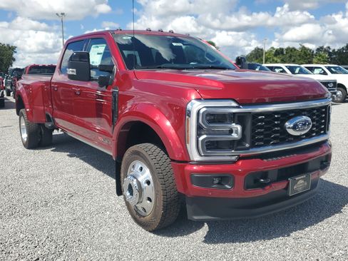 New 2026 Ford F450 Platinum w/ FX4 Off-Road Package image 3