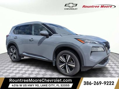Used 2021 Nissan Rogue SL w/ Premium Package