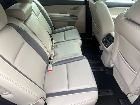 Used 2012 MAZDA CX-9 Grand Touring w/ Moonroof & Bose Audio Pkg image 23