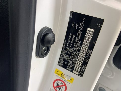 Used 2019 Lexus RX 350L image 13