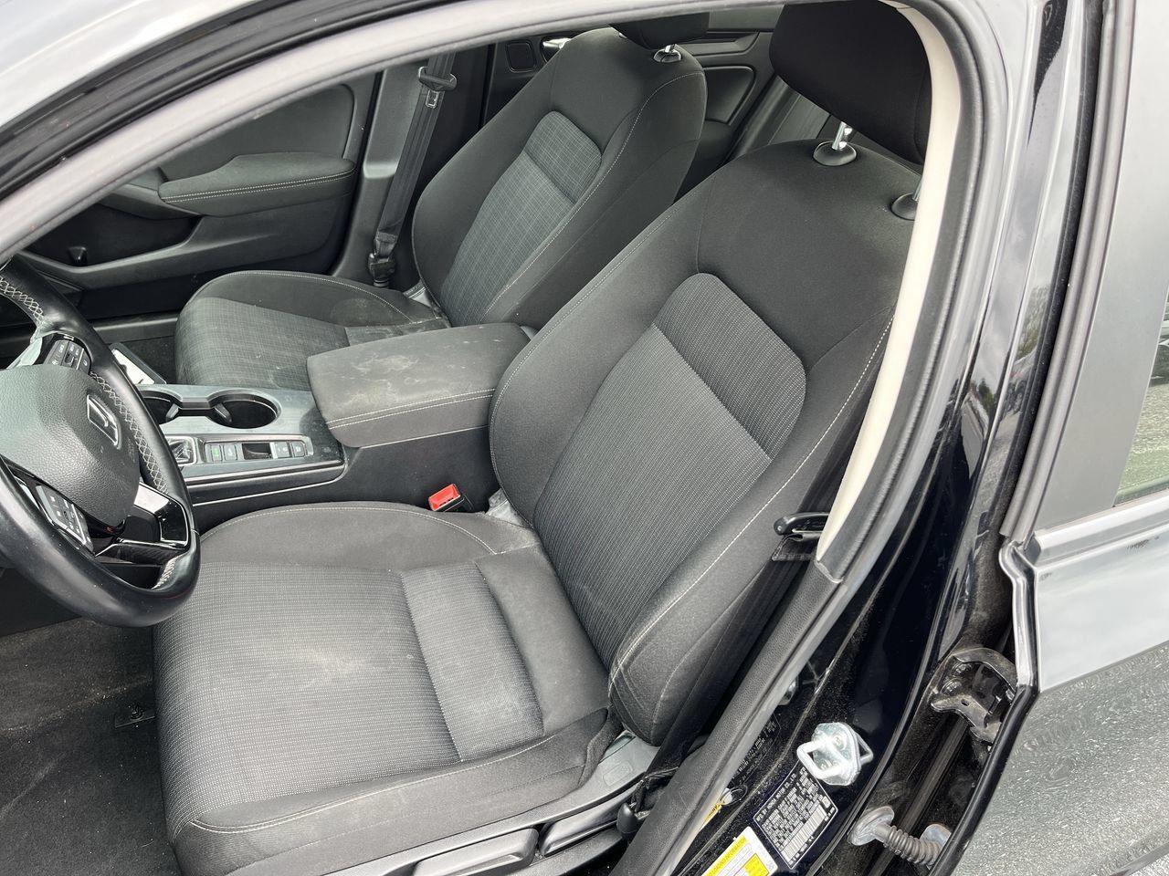 Used 2022 Honda Civic EX image 4