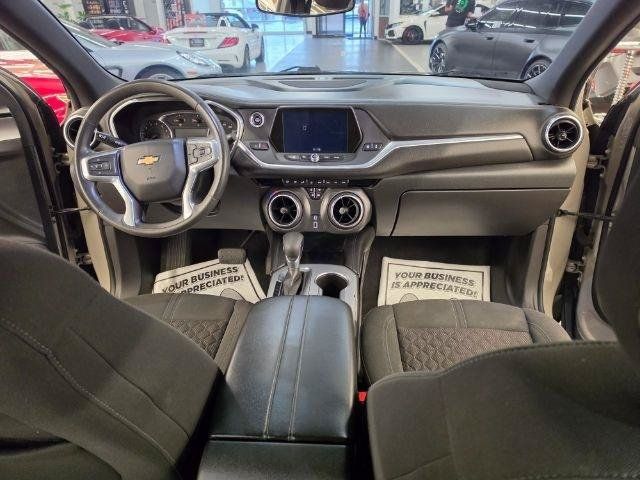 Used 2021 Chevrolet Blazer LT FWD image 10