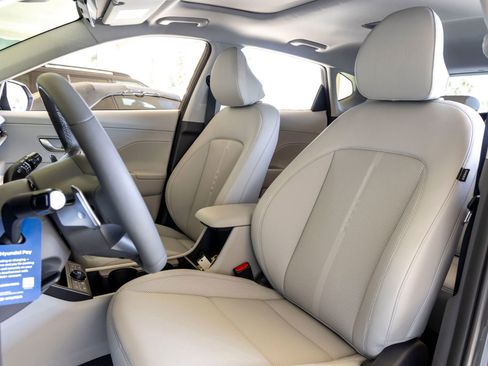 New 2026 Hyundai Kona Limited image 15